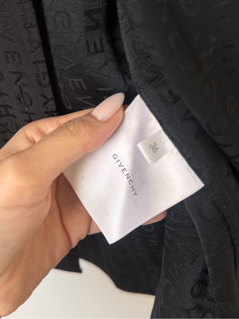 Givenchy 🚫Weared 1 Time🚫Black Button-Front Long Sleeve Shirt